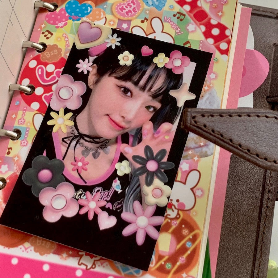 Die-Cut Sticker Roll - Flower & Heart