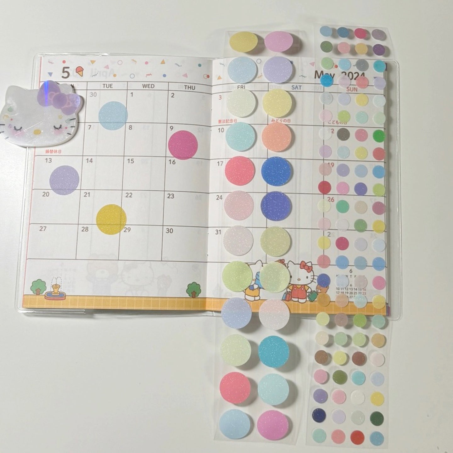 Use polka dots in planners