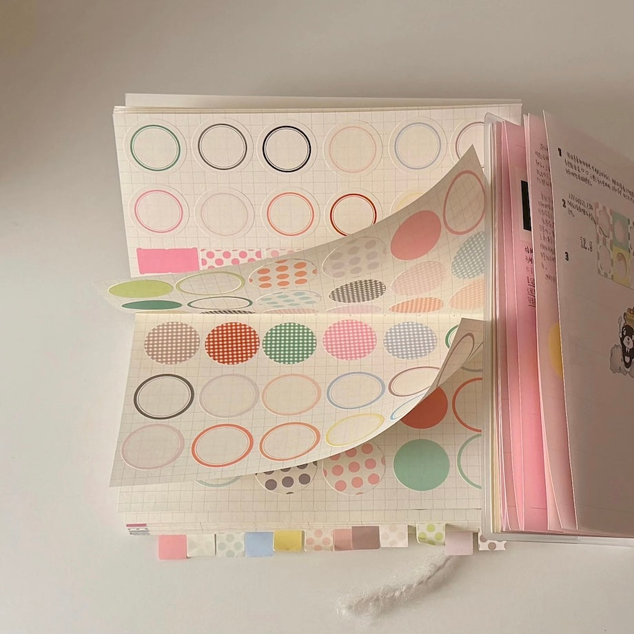 Die-Cut Sticker Roll - A Circle